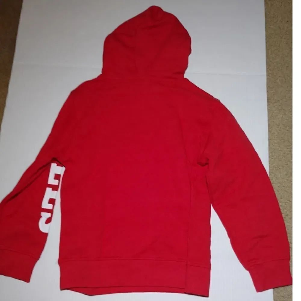 Chicago Bulls NBA Boys Pre-owned Red Hooodie w/Graphics - sz. M - Picture 3 of 3